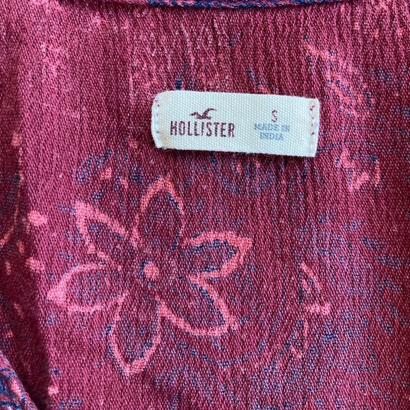 Hollister Boho Top; Women’s Small; Red + Blue Elephant print - Picture 3 of 6